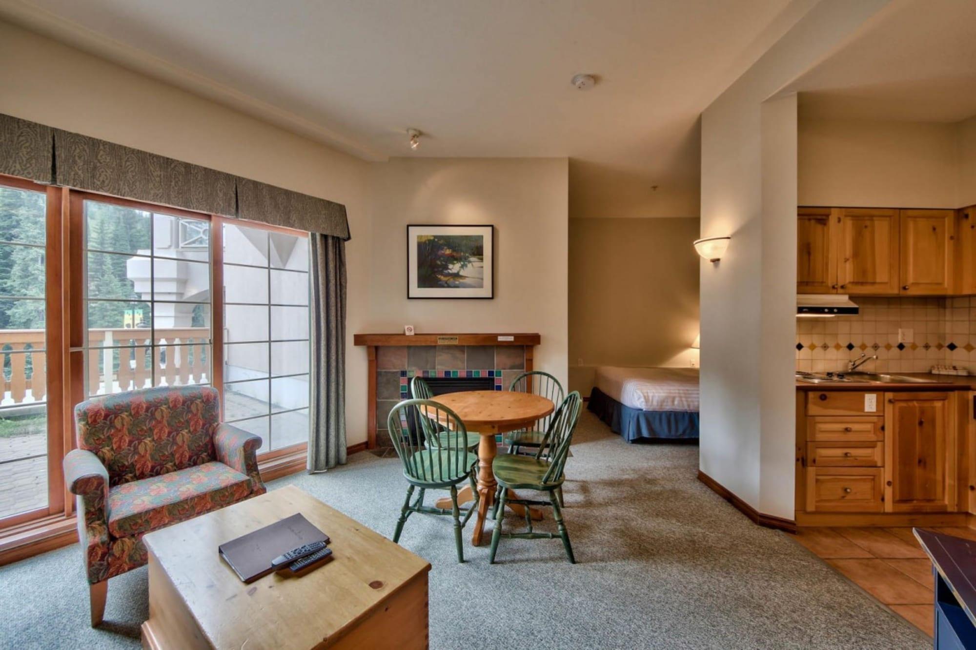 Hearthstone Lodge Sun Peaks Buitenkant foto