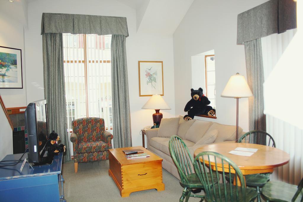 Hearthstone Lodge Sun Peaks Buitenkant foto